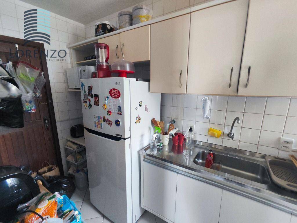 Apartamento para alugar com 3 quartos, 88m² - Foto 27