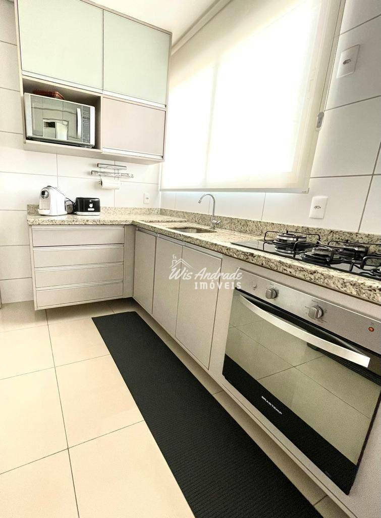 Apartamento à venda com 3 quartos, 107m² - Foto 4