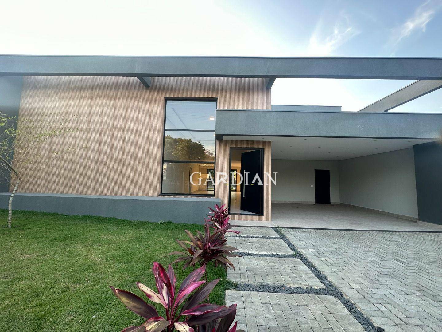 Casa de Condomínio à venda com 3 quartos, 290m² - Foto 3