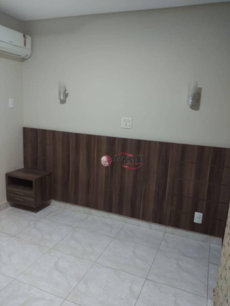 Casa à venda com 3 quartos, 100m² - Foto 17