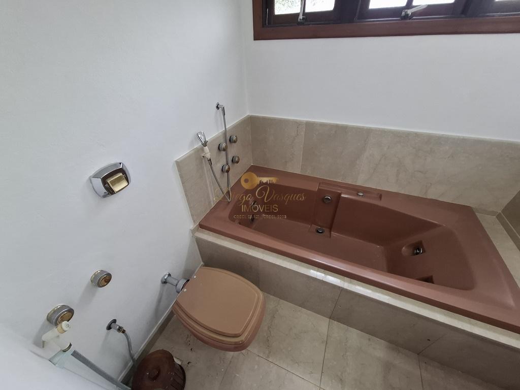 Casa à venda com 3 quartos, 2485m² - Foto 20