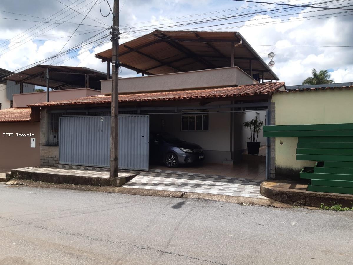 Casa à venda com 3 quartos, 280m² - Foto 3