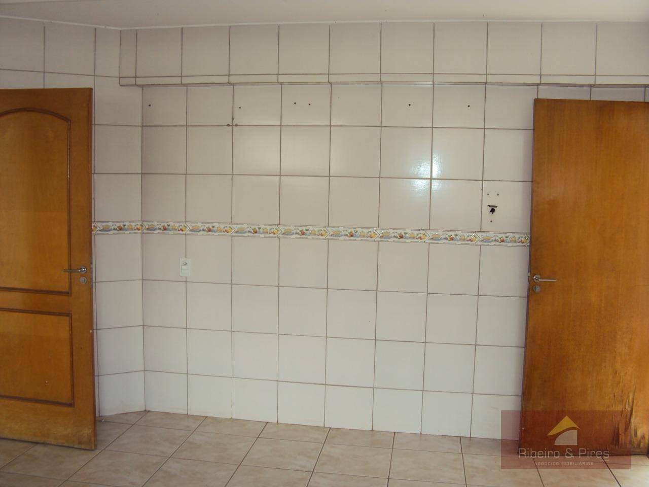 Sobrado à venda com 3 quartos, 200m² - Foto 8