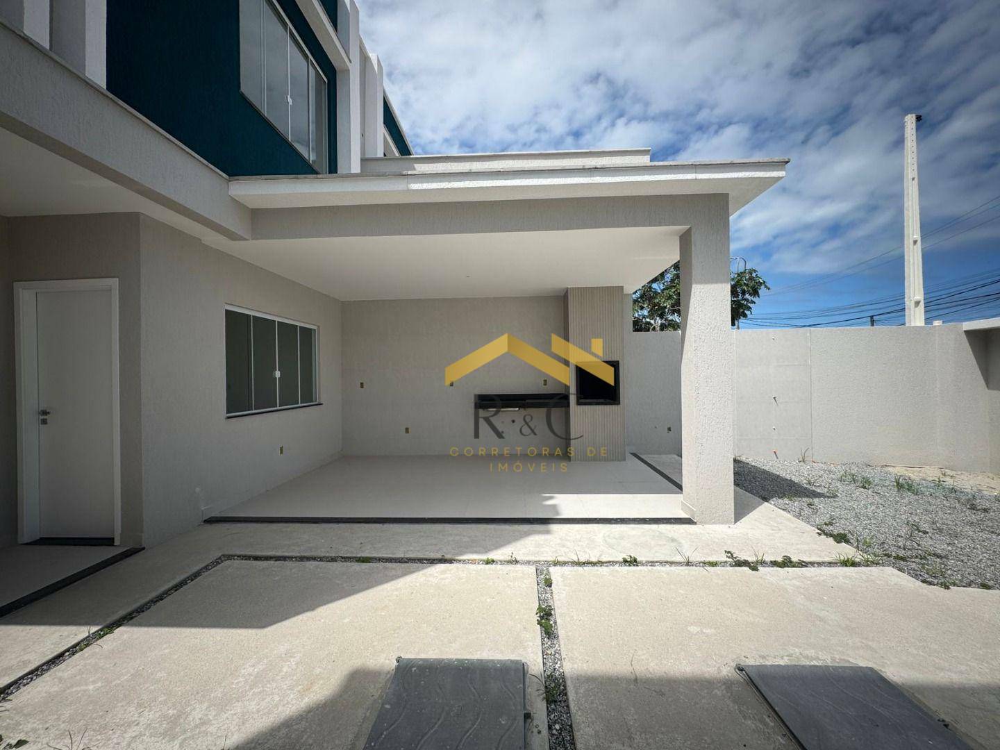 Casa à venda com 3 quartos, 137m² - Foto 2