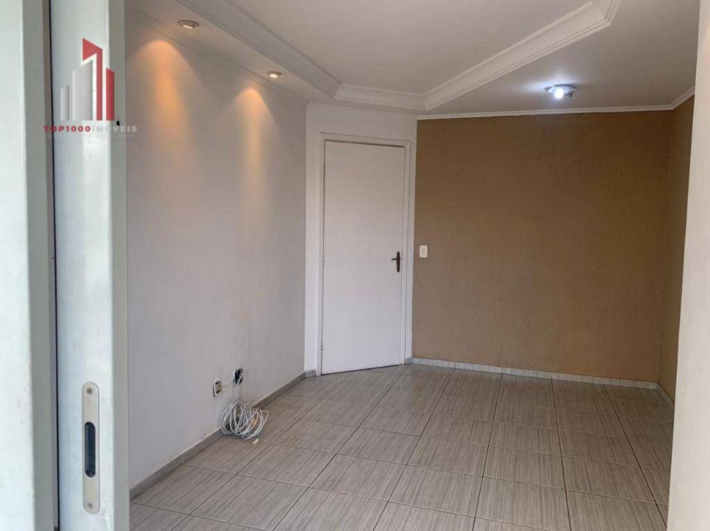 Apartamento à venda com 2 quartos, 50m² - Foto 6