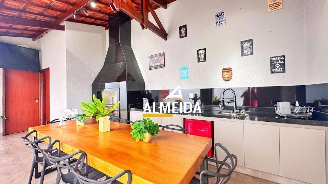 Casa, 3 quartos, 189 m² - Foto 4