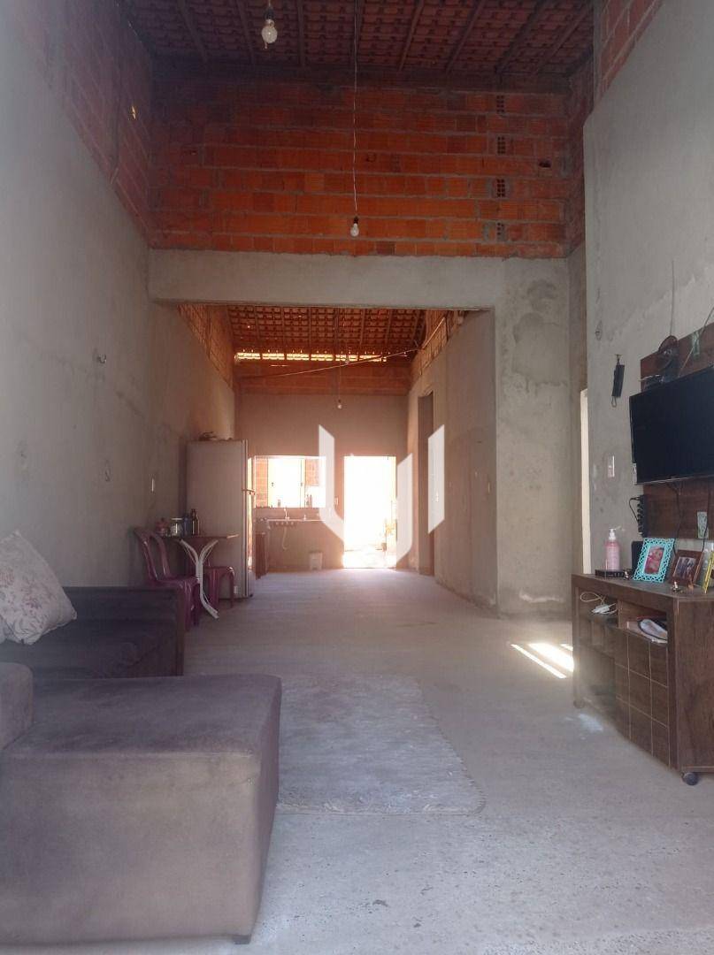 Casa à venda com 3 quartos, 100m² - Foto 8