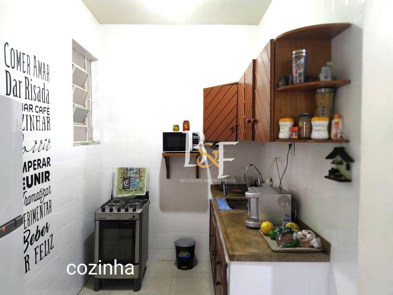 Casa à venda com 3 quartos, 195m² - Foto 3