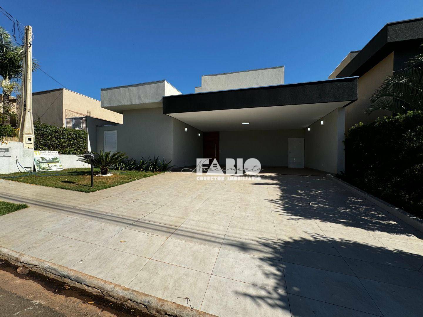 Casa de Condomínio à venda com 4 quartos, 262m² - Foto 4