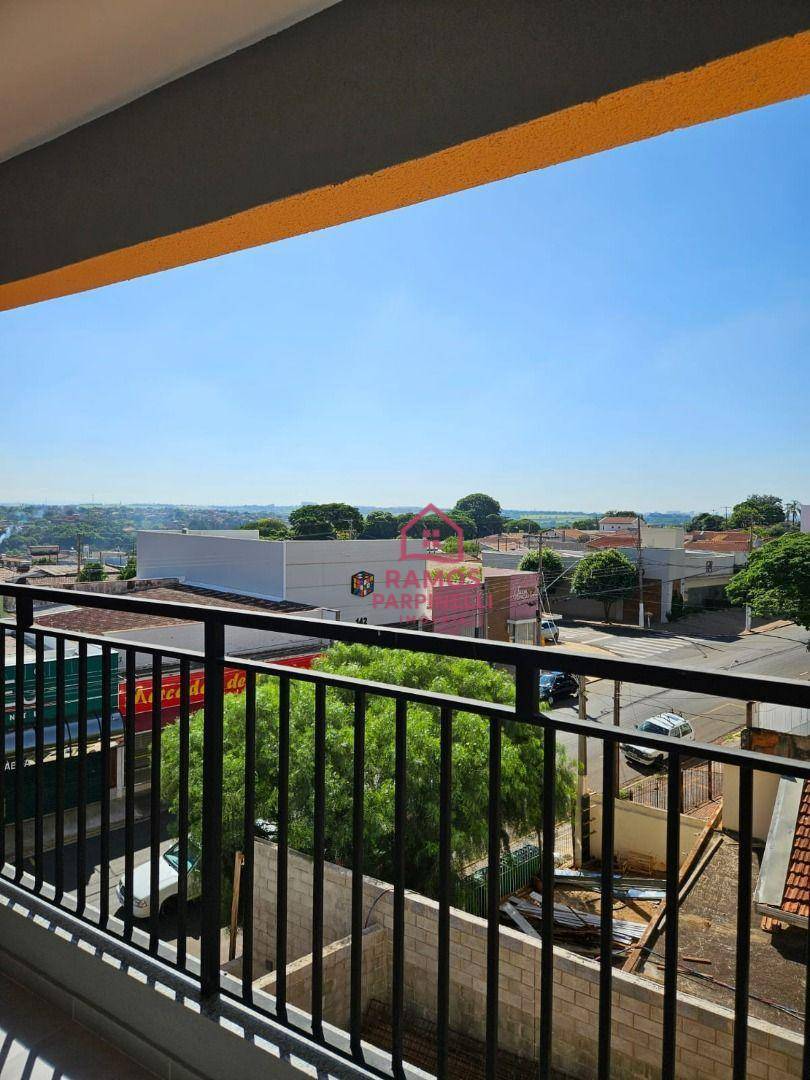 Apartamento, 2 quartos, 60 m² - Foto 2