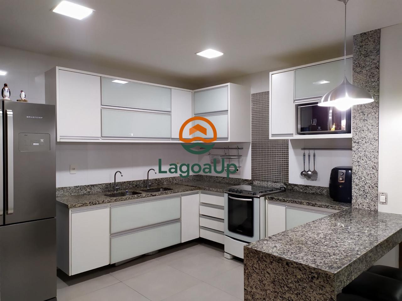 Casa de Condomínio à venda com 4 quartos, 266m² - Foto 11