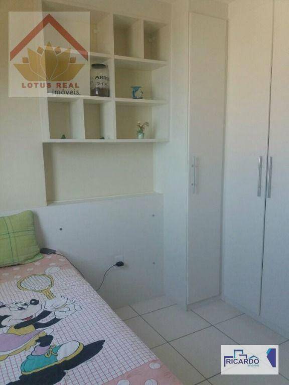 Apartamento à venda com 3 quartos, 121m² - Foto 11