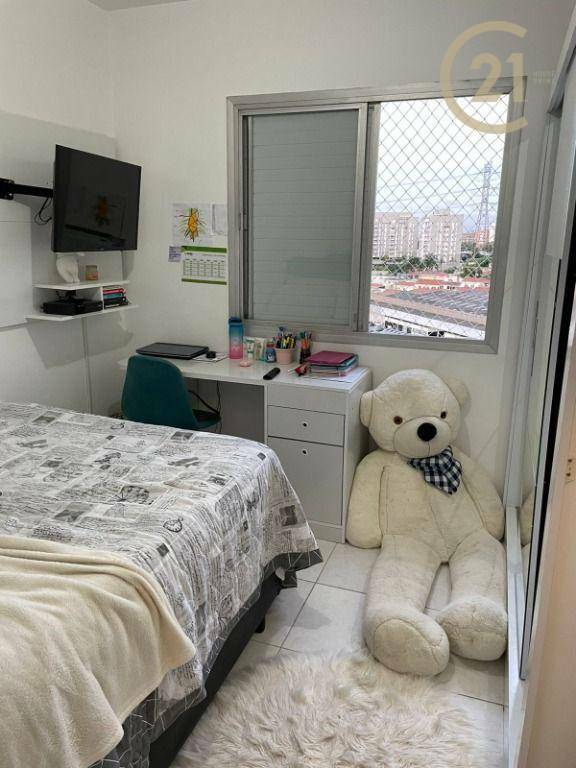 Apartamento à venda com 3 quartos, 82m² - Foto 17