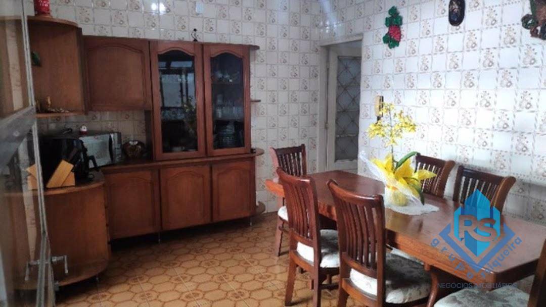 Sobrado à venda com 4 quartos, 210m² - Foto 5