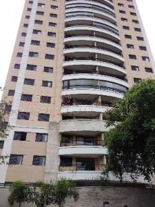 Apartamento para alugar com 3 quartos, 115m² - Foto 21