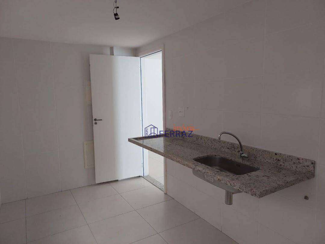 Apartamento à venda com 2 quartos, 72m² - Foto 17