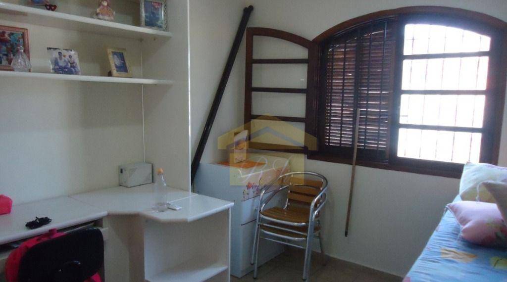 Sobrado à venda com 2 quartos, 120m² - Foto 8