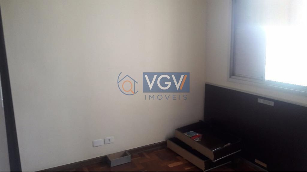 Apartamento à venda com 3 quartos, 100m² - Foto 9