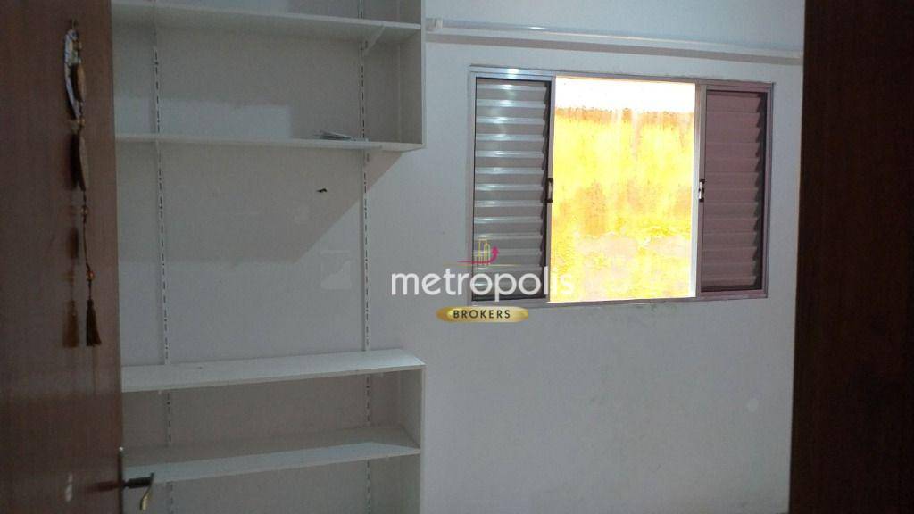 Casa à venda com 2 quartos, 60m² - Foto 12