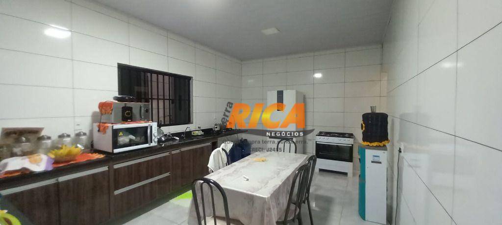 Casa à venda com 3 quartos, 250m² - Foto 21