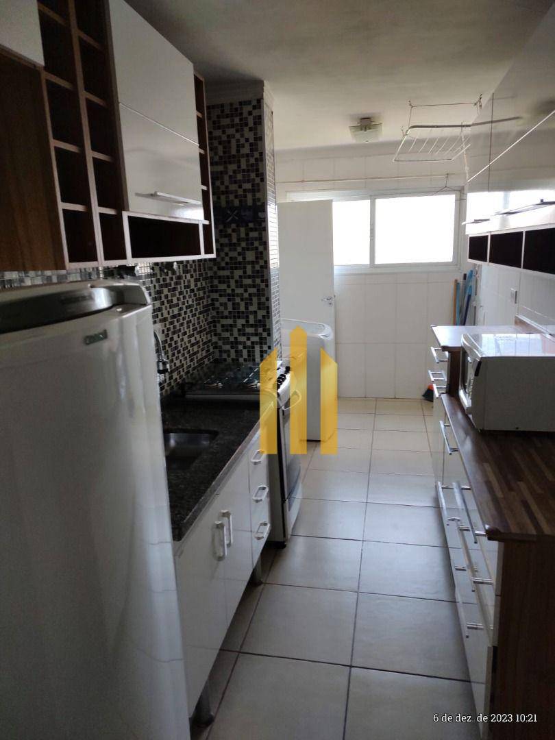 Apartamento à venda com 3 quartos, 70m² - Foto 8