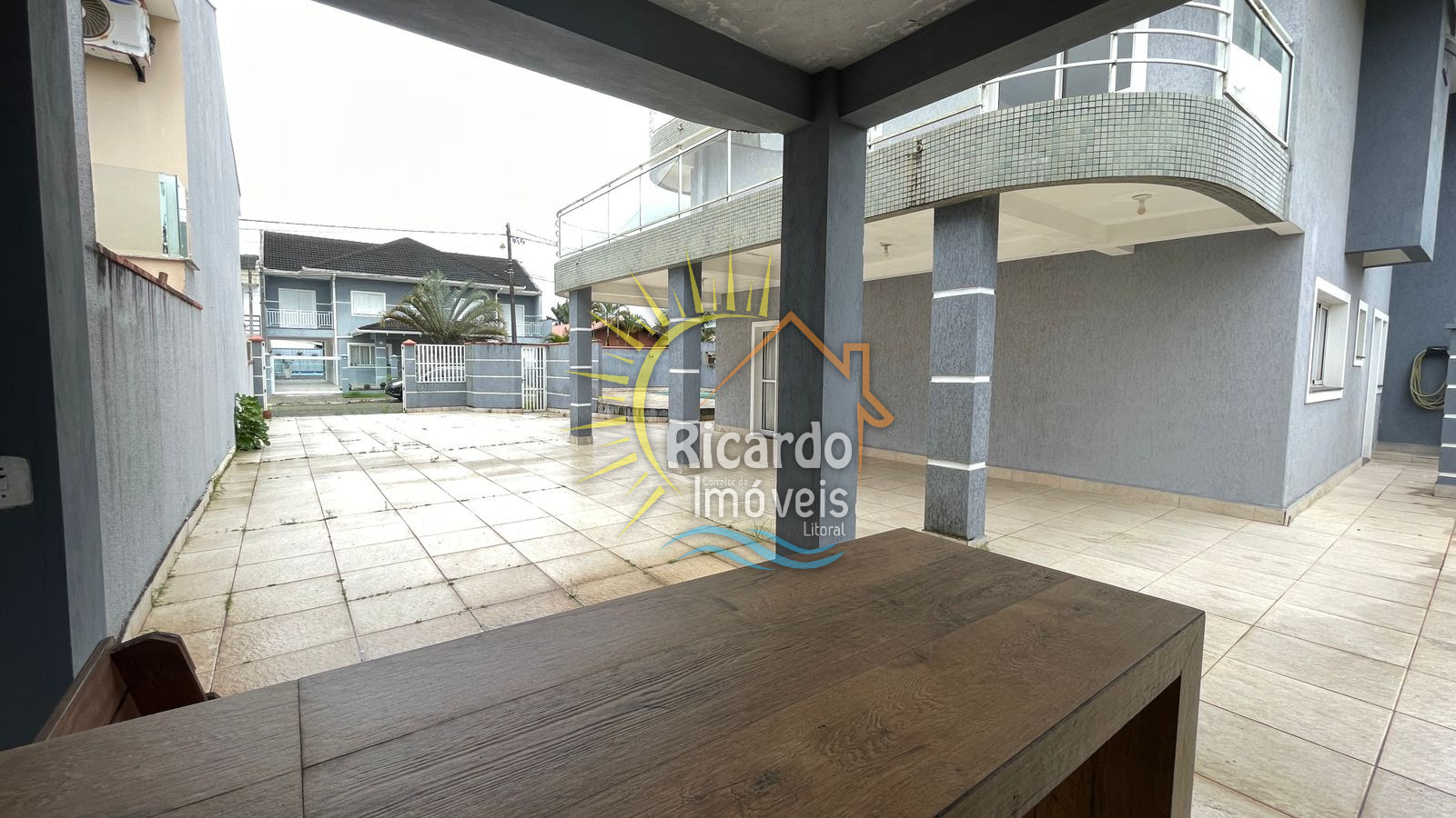 Casa à venda com 4 quartos, 251m² - Foto 13