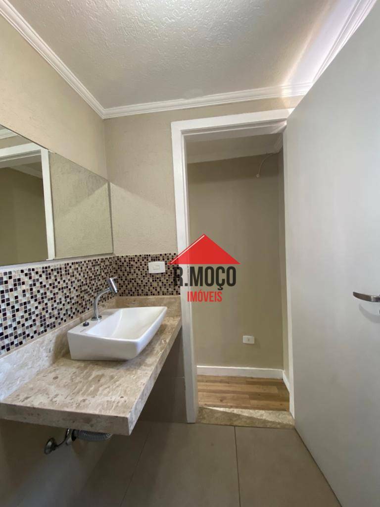 Sobrado à venda com 4 quartos, 250m² - Foto 17