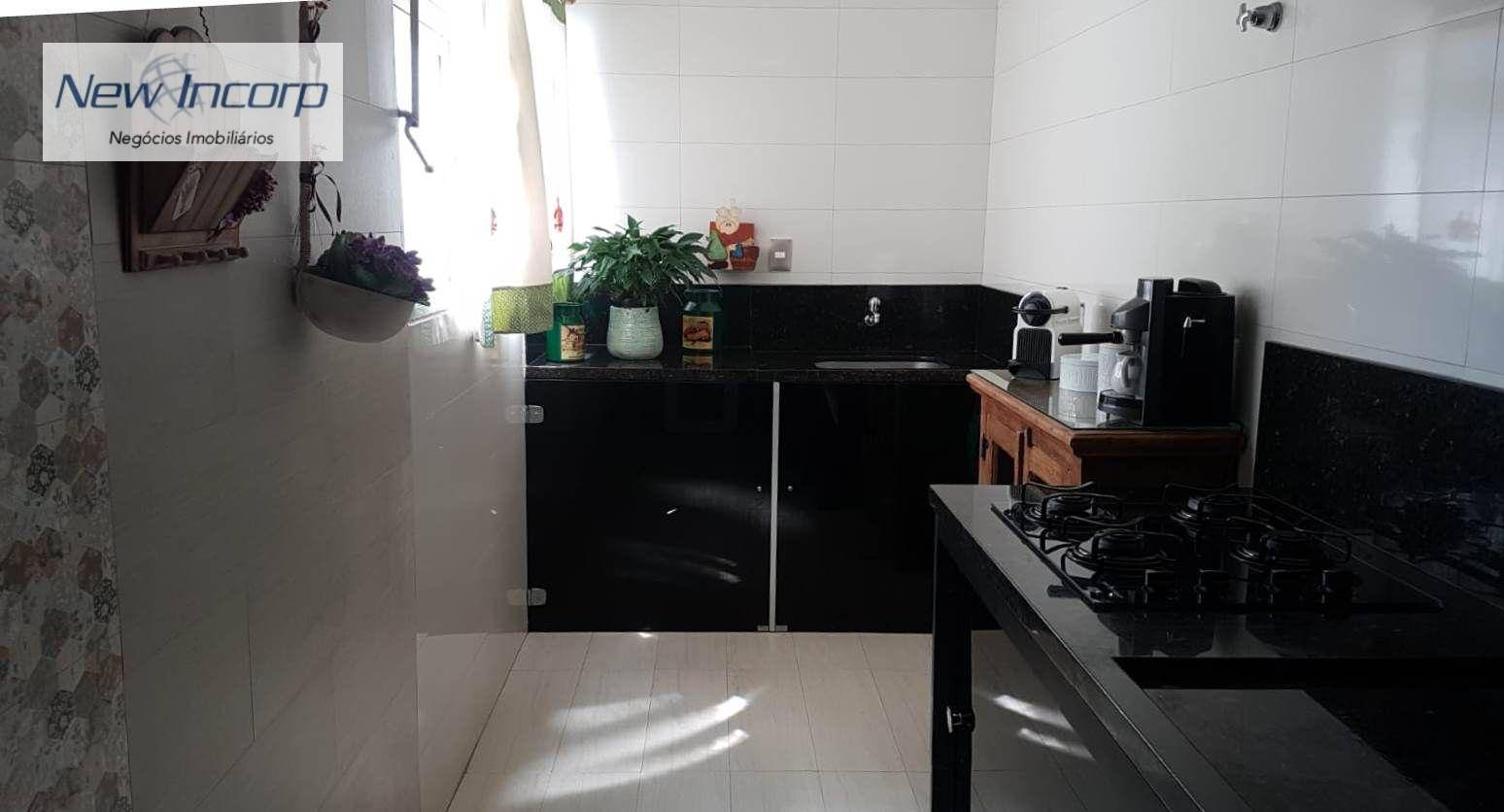 Apartamento à venda com 2 quartos, 58m² - Foto 4