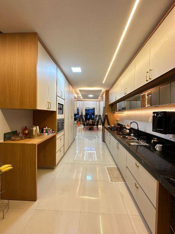 Casa à venda com 3 quartos, 154m² - Foto 8