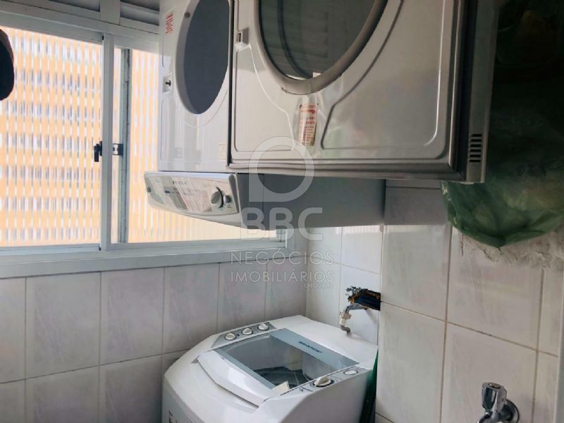 Apartamento para alugar com 2 quartos, 70m² - Foto 6