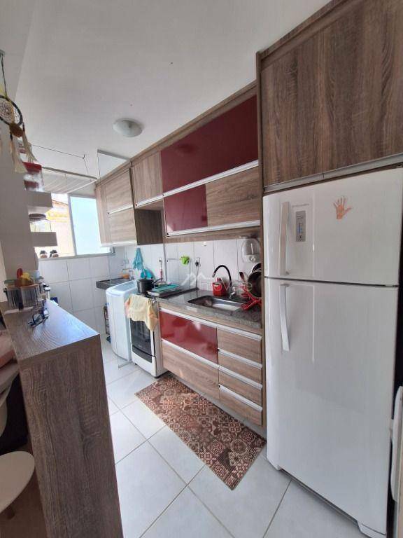 Apartamento à venda com 2 quartos, 53m² - Foto 3