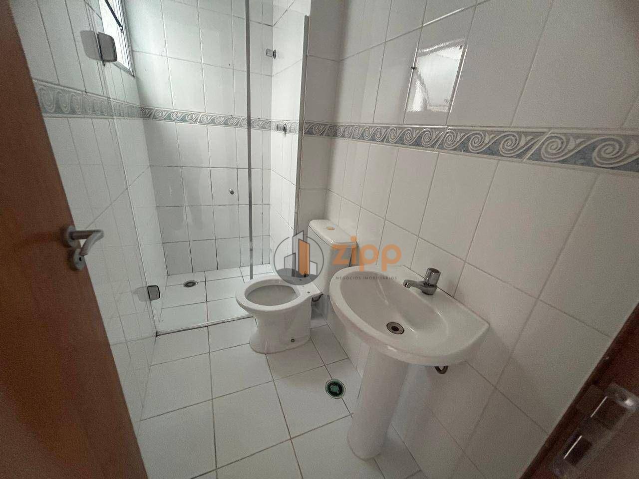 Sobrado para alugar com 2 quartos, 70m² - Foto 2