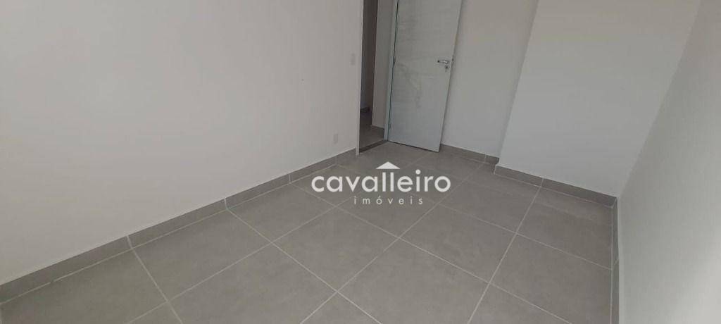 Casa à venda com 2 quartos, 60m² - Foto 13