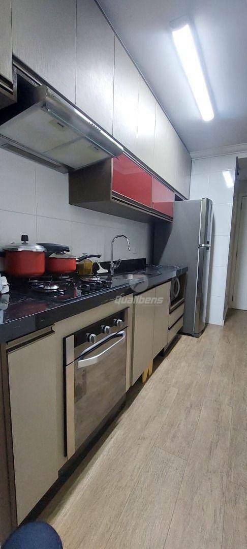 Apartamento à venda com 2 quartos, 56m² - Foto 1