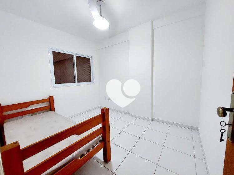 Apartamento para alugar com 3 quartos, 100m² - Foto 12