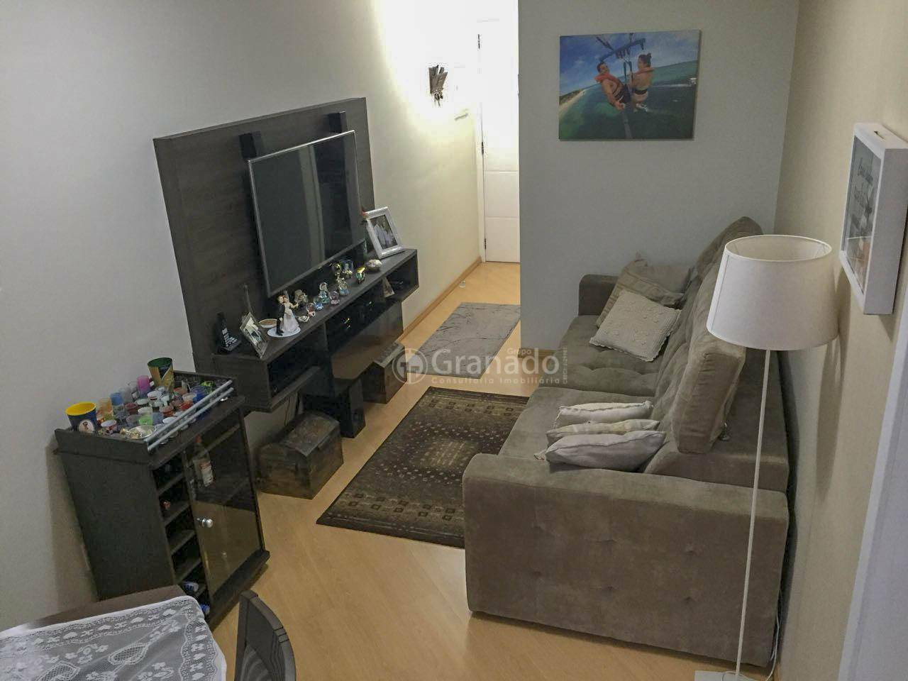 Apartamento à venda com 2 quartos, 55m² - Foto 1