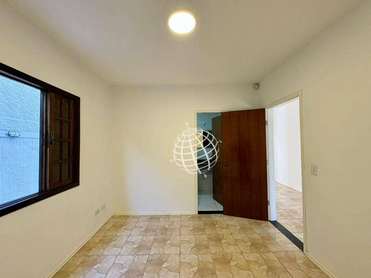 Casa para alugar com 5 quartos, 220m² - Foto 14