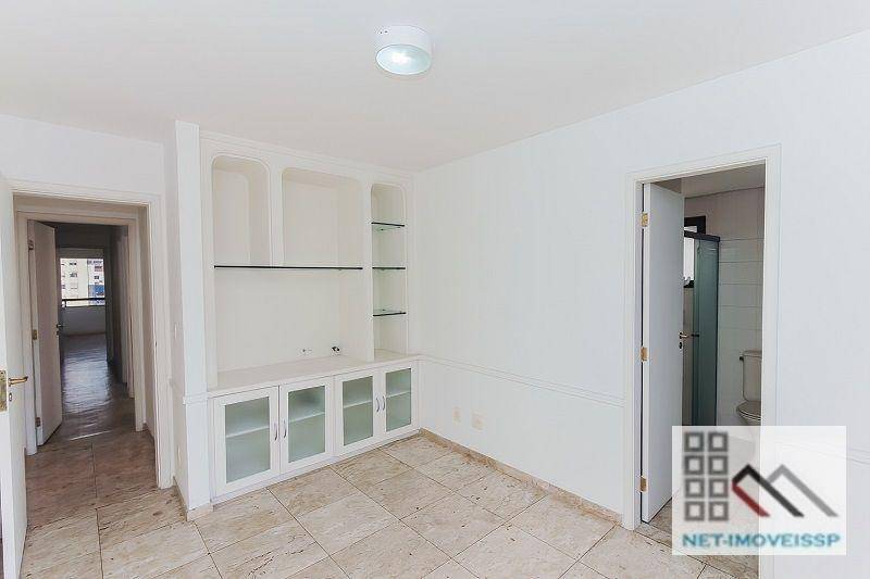 Apartamento para alugar com 4 quartos, 184m² - Foto 26