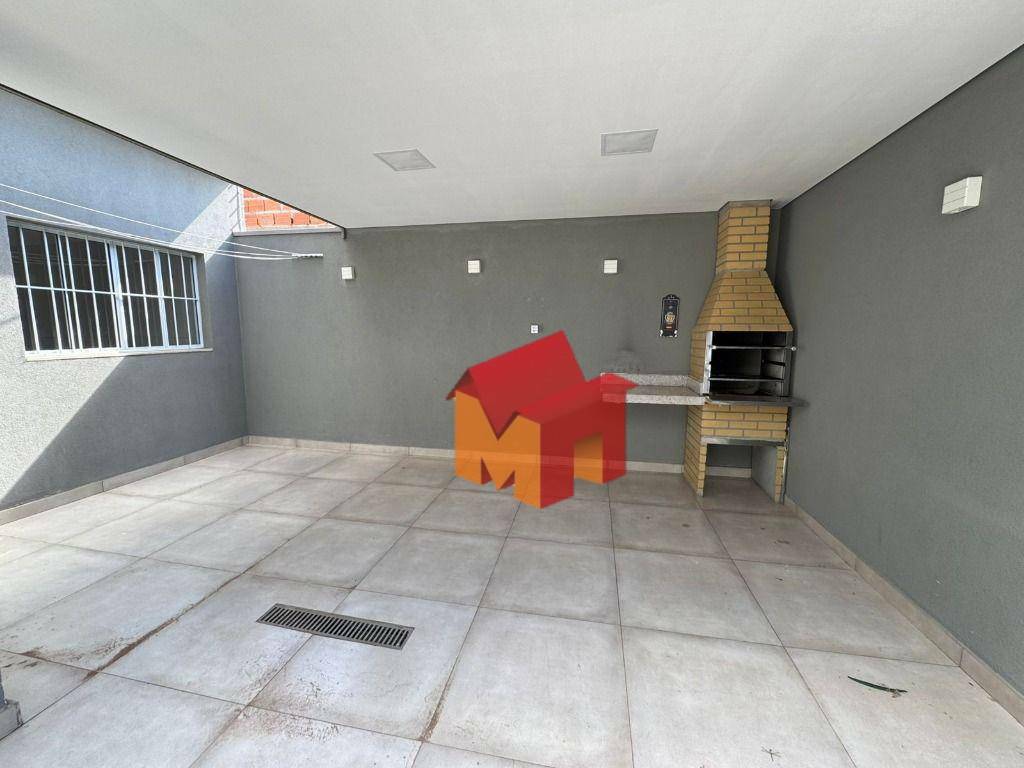 Casa para alugar com 3 quartos, 130m² - Foto 17