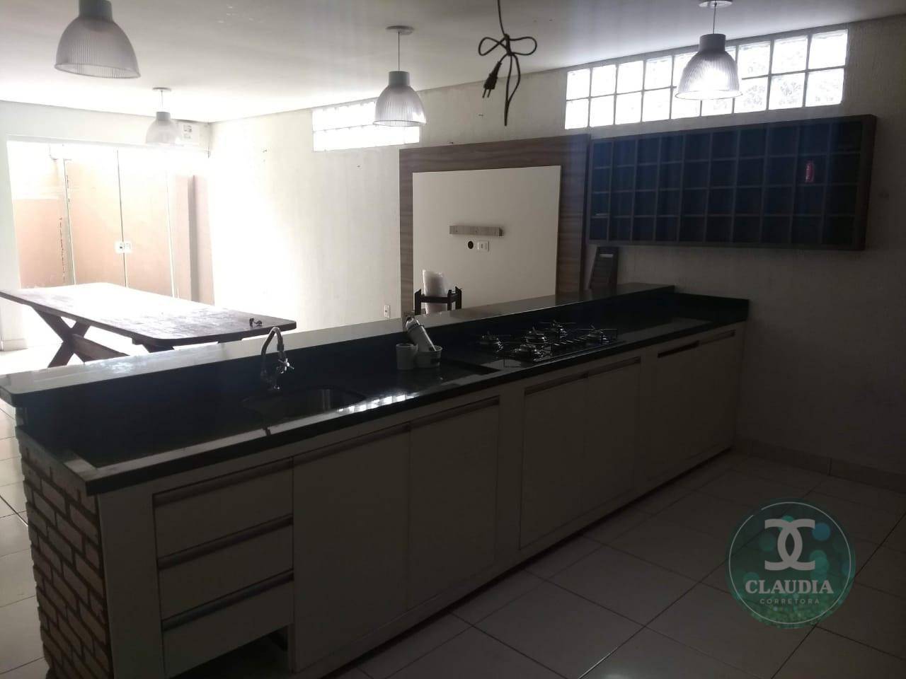 Casa à venda com 3 quartos, 180m² - Foto 7