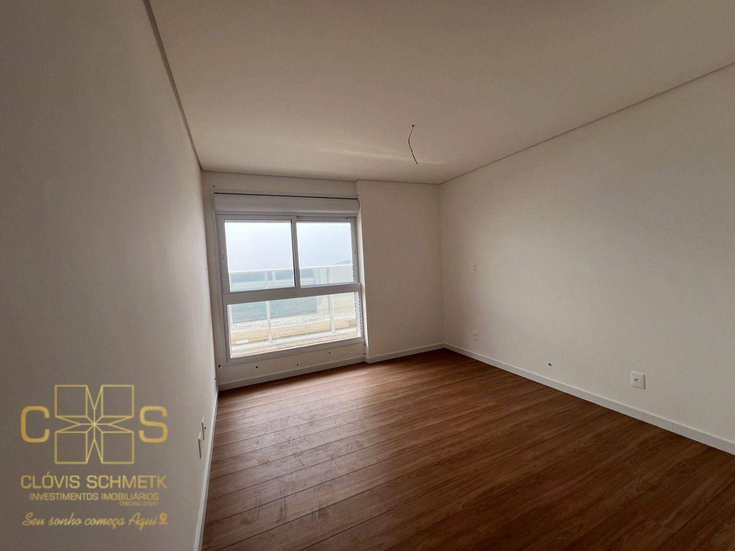 Apartamento à venda com 3 quartos, 145m² - Foto 17