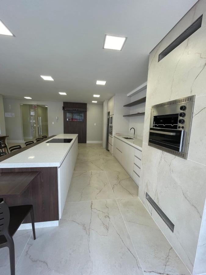 Apartamento à venda com 2 quartos, 68m² - Foto 4