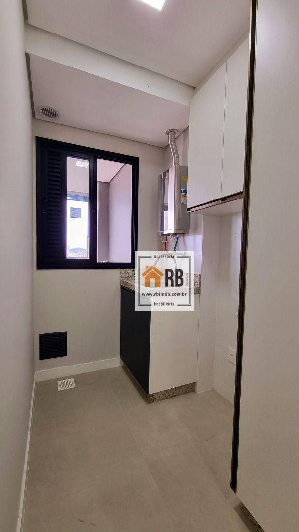 Apartamento para alugar com 3 quartos, 134M2 - Foto 14