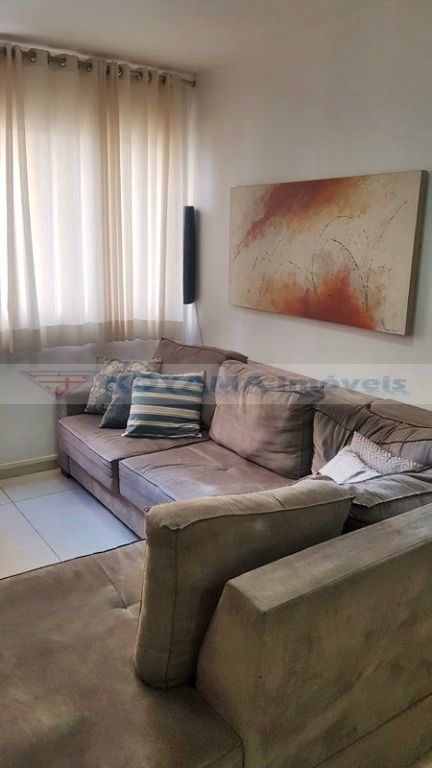 Apartamento à venda com 2 quartos, 68m² - Foto 3