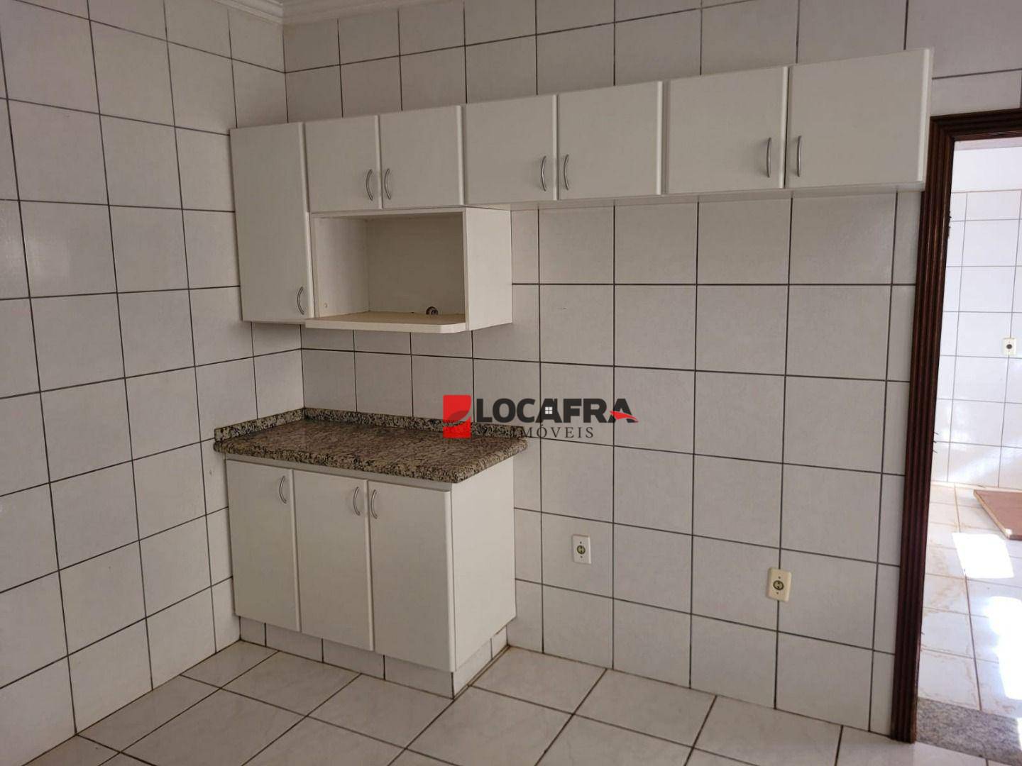 Casa à venda com 3 quartos, 700m² - Foto 16