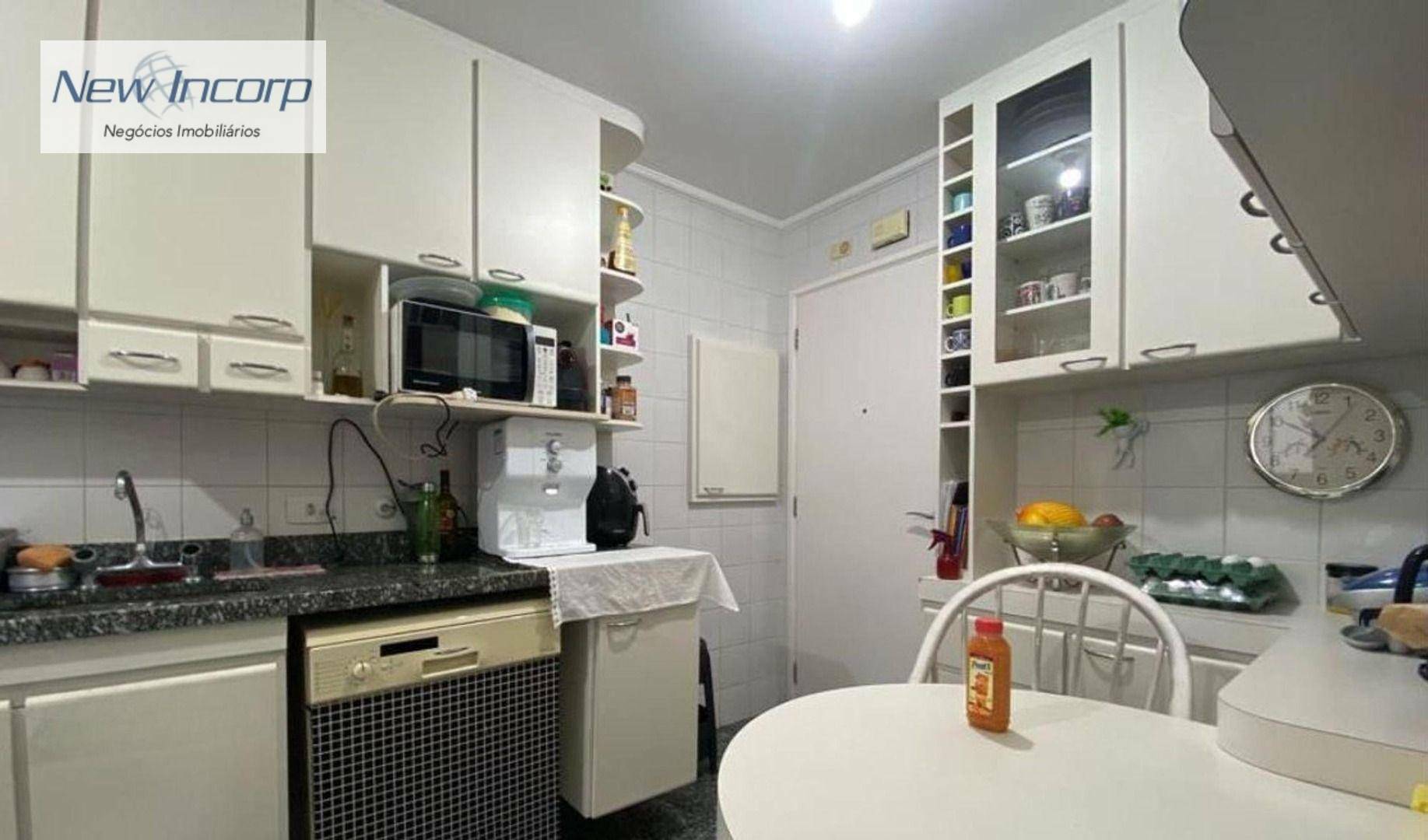 Apartamento à venda com 3 quartos, 121m² - Foto 25