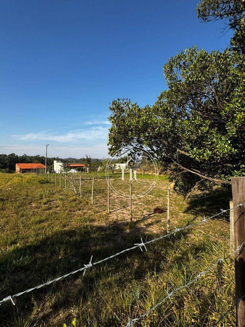 Loteamento e Condomínio, 1000 m² - Foto 1