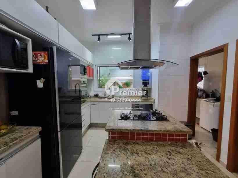 Casa de Condomínio à venda com 3 quartos, 230m² - Foto 7