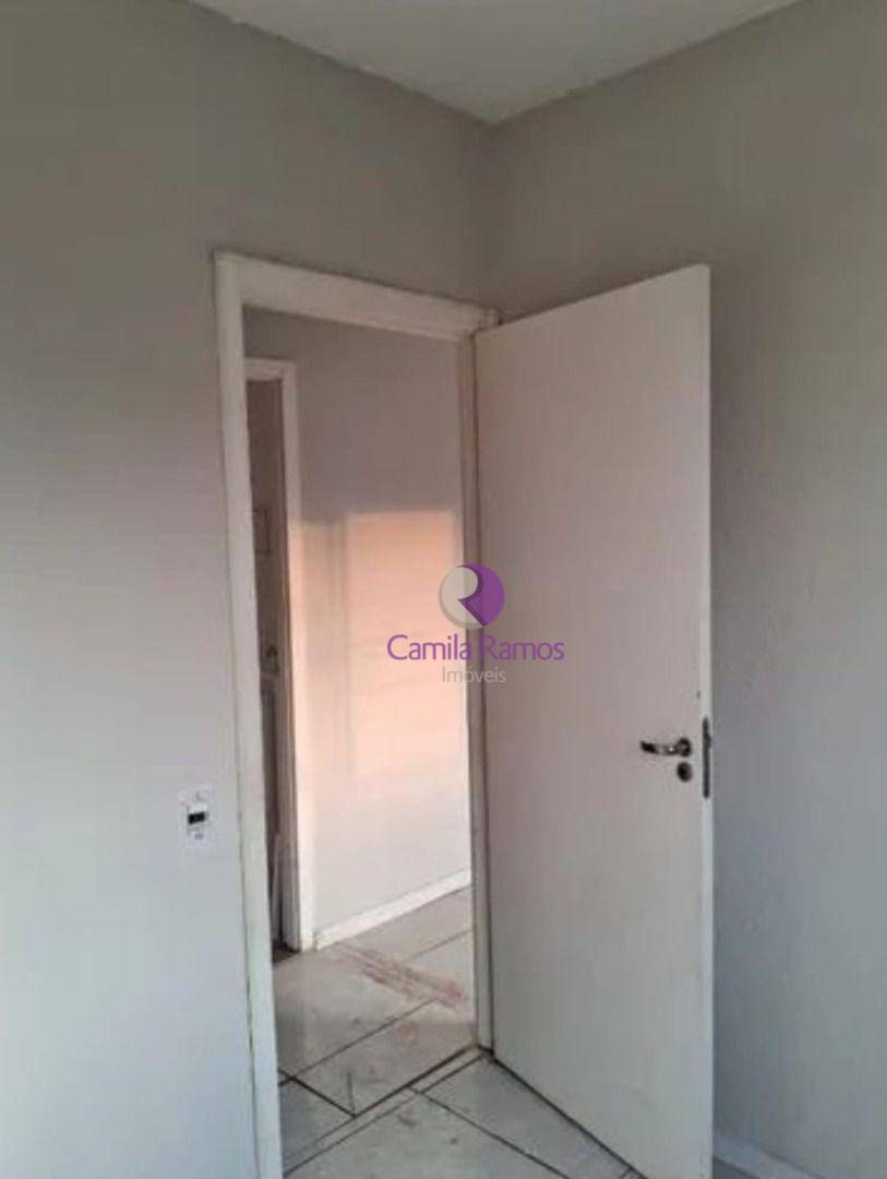 Apartamento à venda com 2 quartos, 42m² - Foto 8