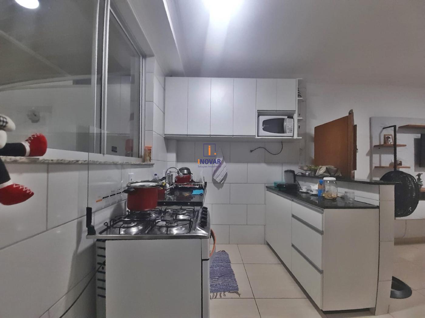 Apartamento à venda com 2 quartos, 76m² - Foto 10